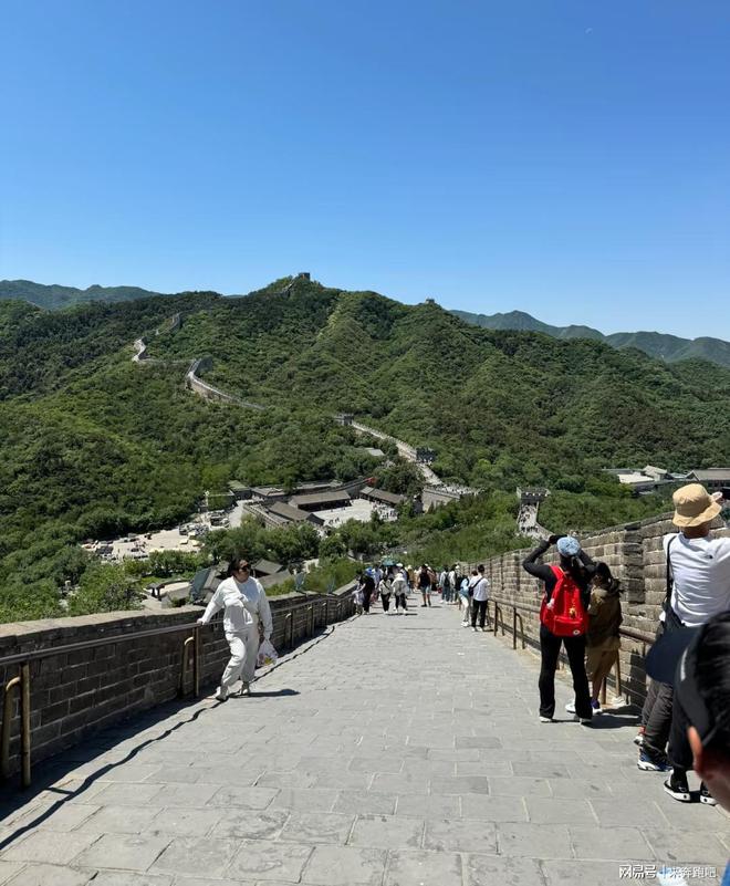 ：专属体验解锁京城新玩法开元棋牌北京高端定制游(图2)